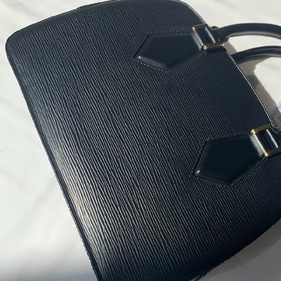 Louis Vuitton Sablons Epi - Picture 11 of 16